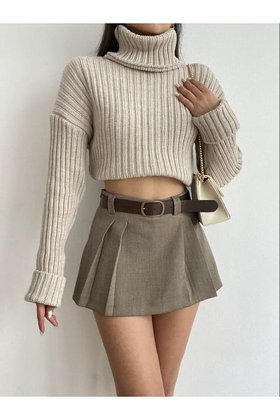 Laluvia High-Top Sweater