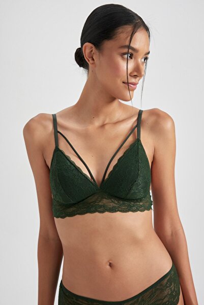 DeFacto Fall In Love Triangle Bralette με δαντέλα με επένδυση
