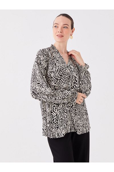 LC Waikiki Langärmlige Damenbluse mit V-Ausschnitt und Muster