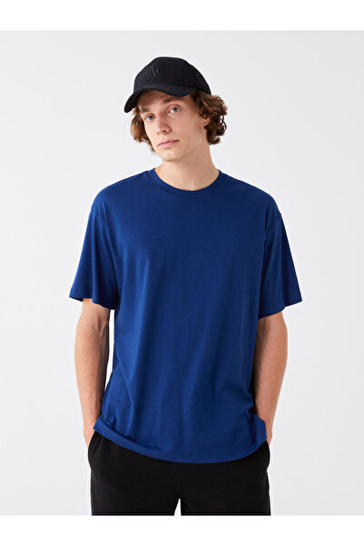 LC Waikiki Ανδρικό T-shirt με λαιμόκοψη με κοντό μανίκι