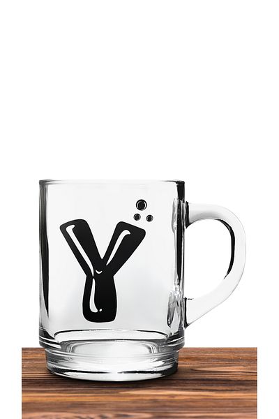 Bytwo TRANSPARENT GLASS MUG WITH LETTER Y