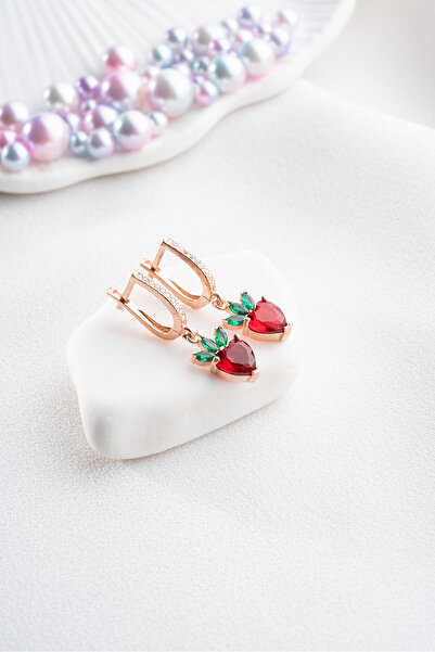 Nereze 925 Ayar Gümüş Rose Kaplama Sallantılı Kırmızı Taşlı Çilek Küpe