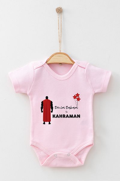ADABEBEK My Dad Is A Hero Patterned Short Sleeve Badi Baby Bodysuit