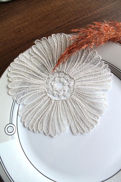 Emtory Home 6 Pieces Flower Fan Cream Gold Glitter Coaster & Cocktail Napkin