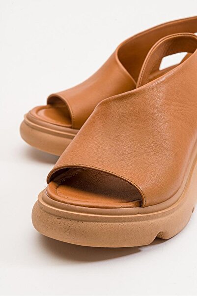 Wella 7712 Orange Women's Sandals