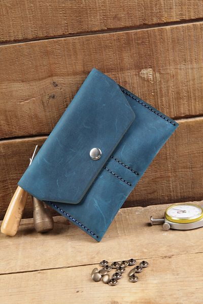 New Coast Leather 1900's Ръчно изработен тюркоазен портфейл за паспорт от естествена кожа