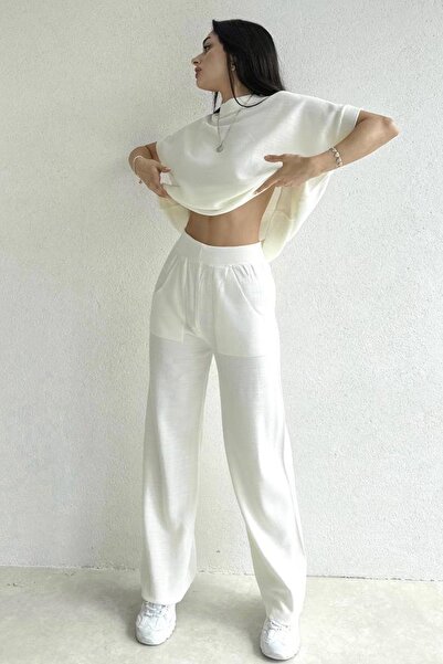 vuvutasarım Women's Sleeveless Round Collar White Knitwear Blouse and Pocket Detailed White and Knitwear Trousers Double Suit 070