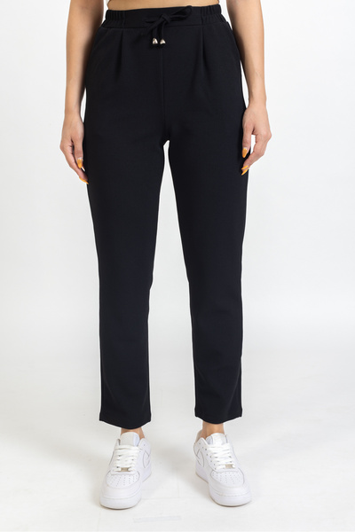 macharelbasic Γυναικείο μαύρο παντελόνι με δαντέλα με λεπτή τσέπες με λεπτές λεπτομέρειες