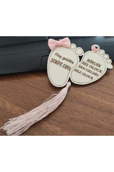 Bi Pleksi Ahşap Bebek Ayağı Figürlü Bebek Doğum Magneti