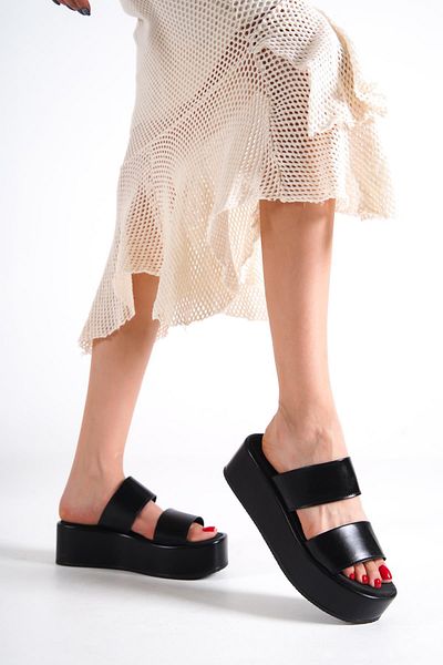 Capone Outfitters Capone Double-Strapped Wedge Heels Metallic Black Women's Flatform Sandals