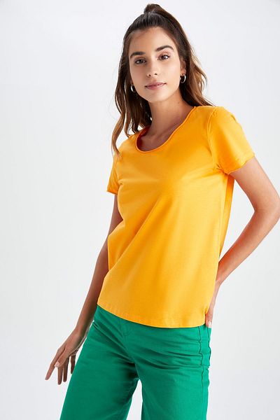 DeFacto Regular Fit Crew Neck Short Sleeve 100% Cotton T-Shirt
