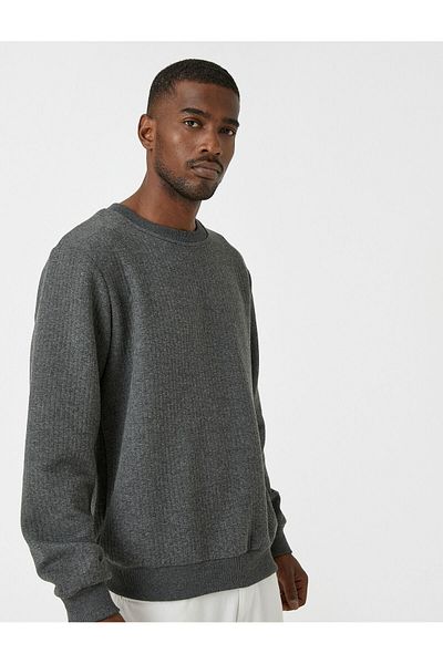 Koton Basic Textured Sweatshirt Crew Neck