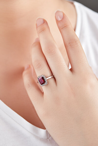 Omorfi Silver Garnet Taşlı (LAL TAŞI) 925 Ayar Gümüş Kare Taşlı Yüzük