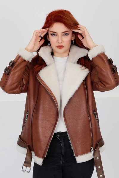 By Marki Marki Hakiki Deri Kaban, Içi Kürklü, Kemerli, Kollarda Kemer Detaylı...