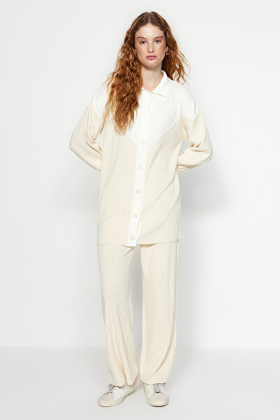 Trendyol Modest Ανοιχτό μπεζ Color Block με ραβδώσεις ζακέτα-παντελόνι Πλεκτά πάνω και κάτω σετ TCTAW24US00090