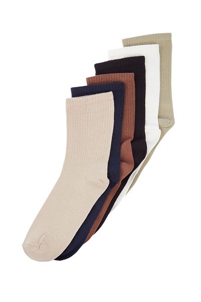 Trendyol Collection 6 darab sima színű főiskolai zoknit tartalmazó csomag - TMNAW24co00029