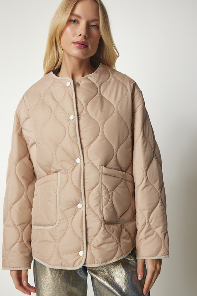 Happiness İstanbul Kadın Krem Cepli Oversize Kapitone Mont DZ00098