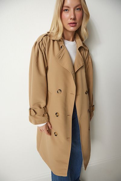 Happiness İstanbul Kamelfarbener zweireihiger Trenchcoat für Damen mit Kragen und Gürtel MC00220