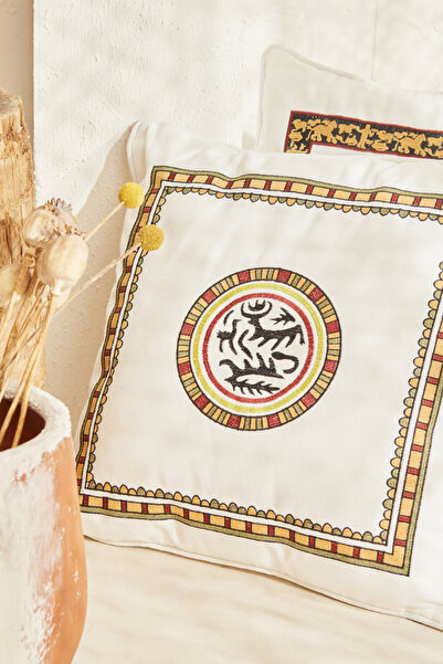 Karaca Home X Arslantepe Maldia Mustard Embroidered Throw Pillow 45X45