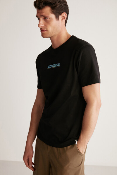 GRIMELANGE Jednoduché černé tričko Dexter Regular Black