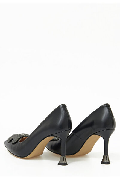 Gizzelli shoes Taş Tokalı Sivri Burun Ayakkabı