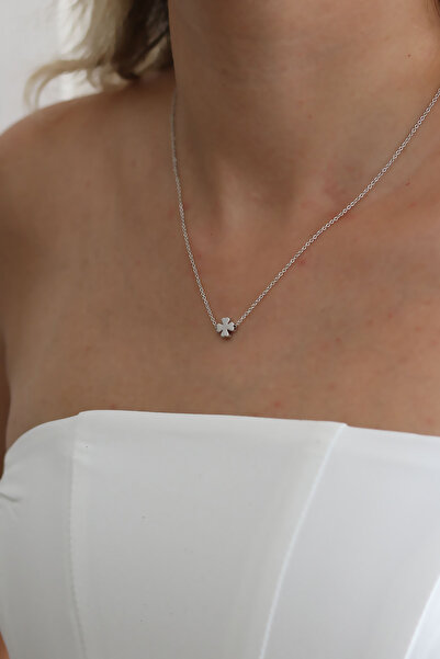 Dukkanka Kadın Yonca Minimal Tasarım Kolye