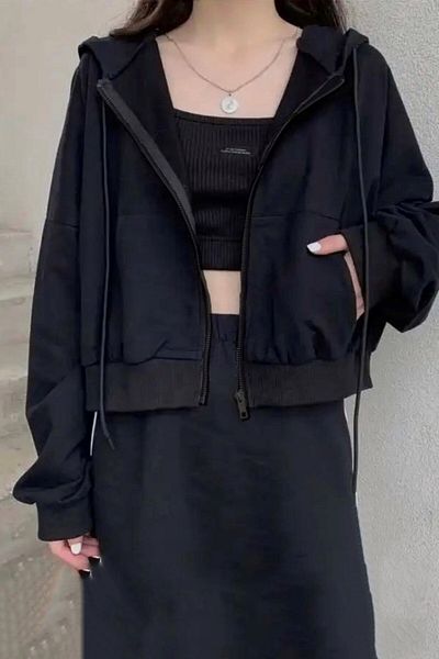 EFBUTİK Μαύρη ζακέτα Crop