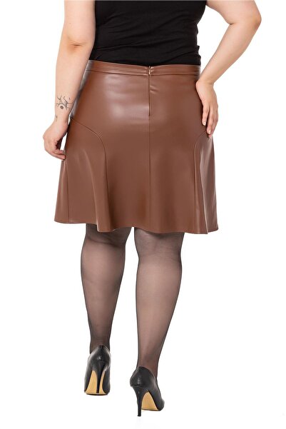 DISENTIS MODEST Plus Size Leather Brown Mini Skirt