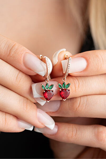 Nereze 925 Ayar Gümüş Rose Kaplama Sallantılı Kırmızı Taşlı Çilek Küpe