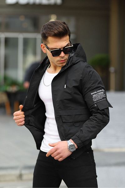 highlevel Seasonal Coat with Sleeve Pockets and Print Detail Water and Windproof Black