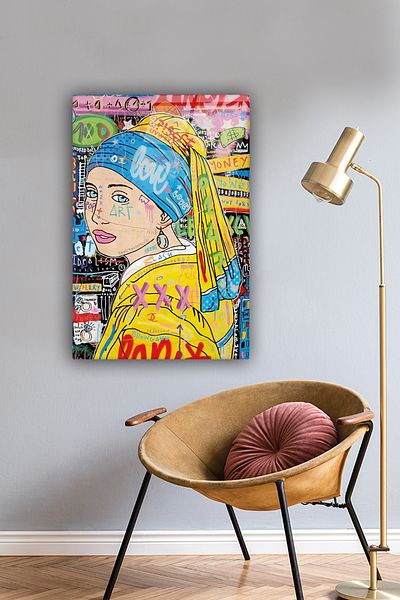 Decorita Masa din sticla |   Seria Popart |   Fată cu cercei de perle |