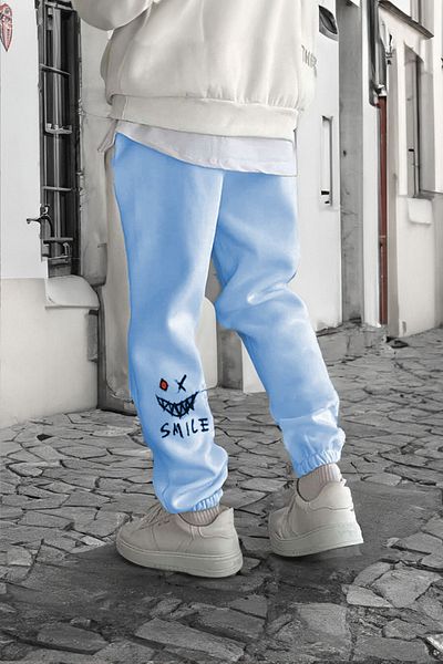 DUBU BUTİK Smile Face Baby Blue Jogger Thin Sweatpants - Λεπτομέρεια εκτύπωσης ποδιών Λαστιχένιο πόδι με στάμπα casual στυλ