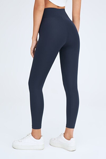 based on basics One Size Tights Navy Blue