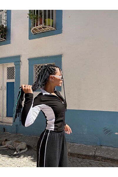 DENİKK Hype Girl Long Sleeve Crop Top