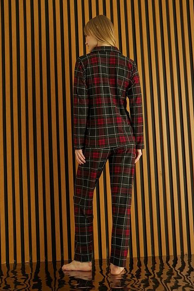 Pijamoni Set pijamale dama din piele intoarsa cu nasturi in carouri