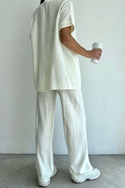 lovebox Sleeveless Round Collar White Knitwear Top and Pocket Detailed White Knitwear Trousers White Top and Bottom Set 070