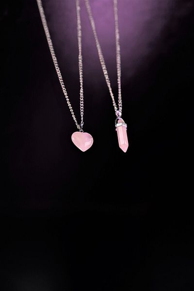 DOODLE Pink Quartz Natural Stone Necklace Set for Lovers and Friends