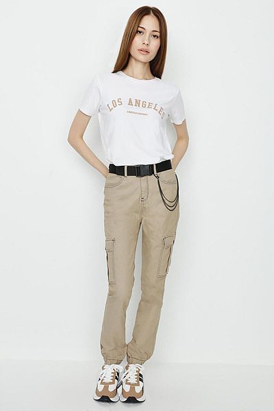 Select Moda Women's Beige Belted Chain Detailed Cargo Pants