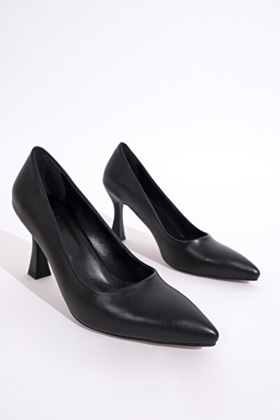 Modabuymus Black Matte Stiletto Goblet Heeled Shoes