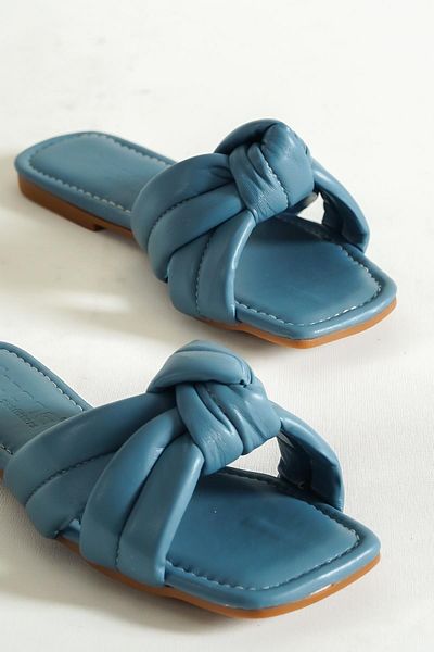 Capone Outfitters Capone Denim-Damenhausschuhe mit flachem Absatz