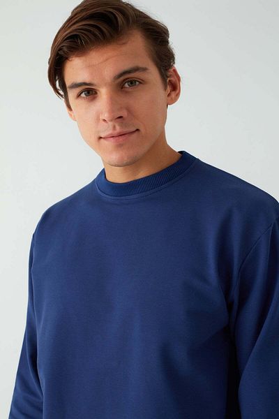SKY UP Crew Neck Sweatshirt - Relaxed Fit