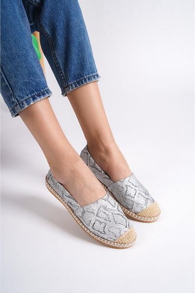 Capone Outfitters Capone Silvery Snake Patterned Silberne Damen-Espadrille