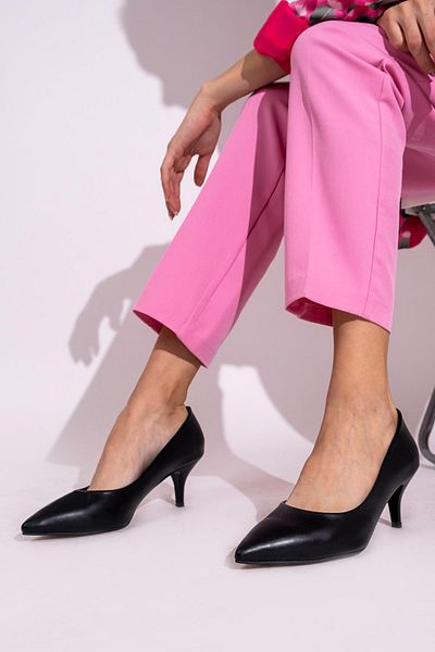 Modabuymus Women's Black Matte Low Heel Stiletto Shoes - Candy