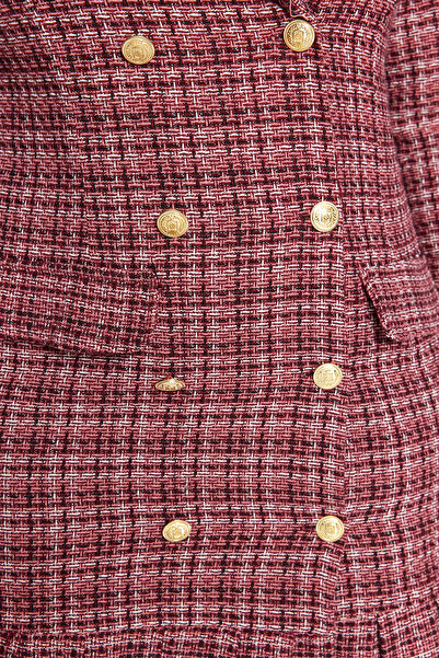 Trendyol Curve Tkané šaty s pestrobarevným kostkovaným vzorem s lemem Deaty