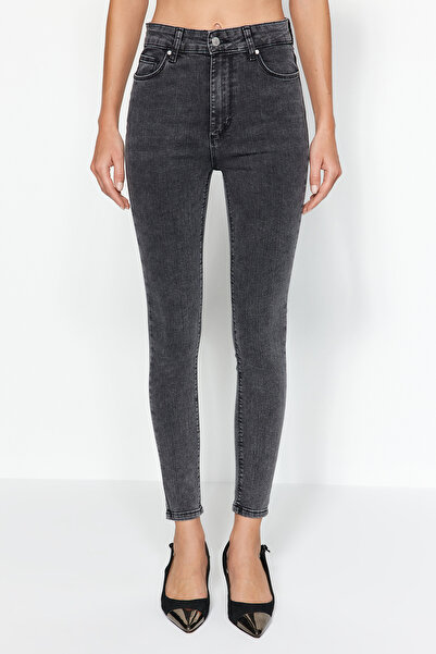 Trendyol Collection Anthrazitfarbene, elastische Skinny-Jeans mit hoher Taille TWOAW24JE00066