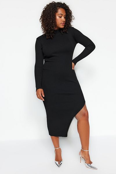 Trendyol Curve Black Accessory Detailed Asymmetric Cut Knitwear Dress TBBAW24AH00006