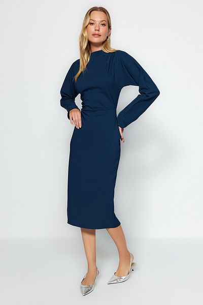 Trendyol Collection Rochie țesută detaliată cu croială dreaptă benzină TWOAW24EL00299