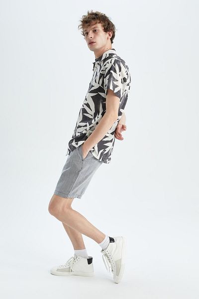 DeFacto Regular Fit Bermuda