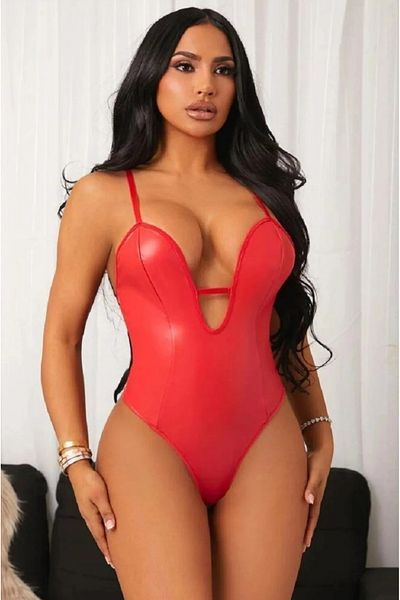 Qvien Secret Red Lame Leather Covered Fabric Body