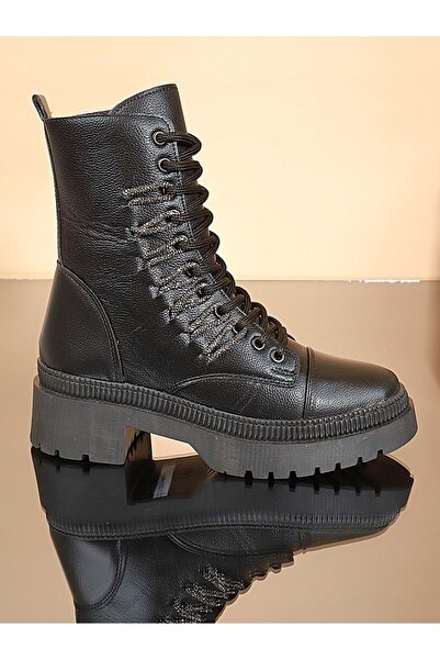 Konfores 1722-378084 Kauçuk Tabanlı Postal Spor Bot SİYAH